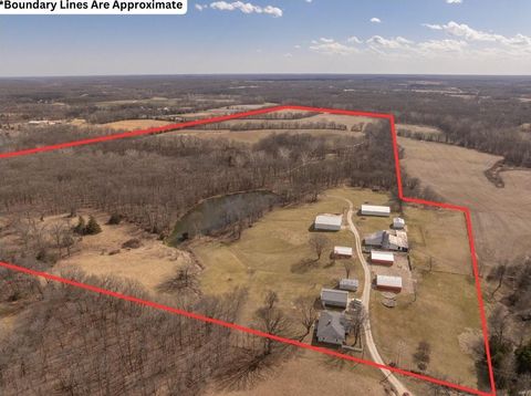 242 Gerding Road Hawk Point MO 63349