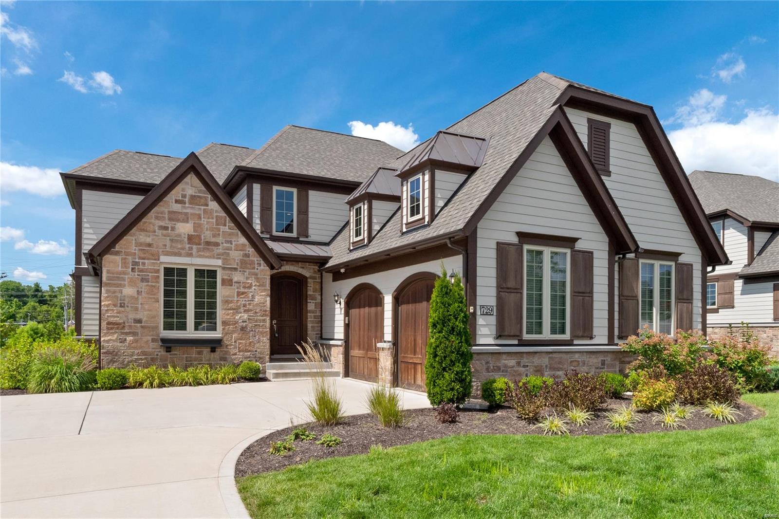 Woods Of Ladue The - Residential