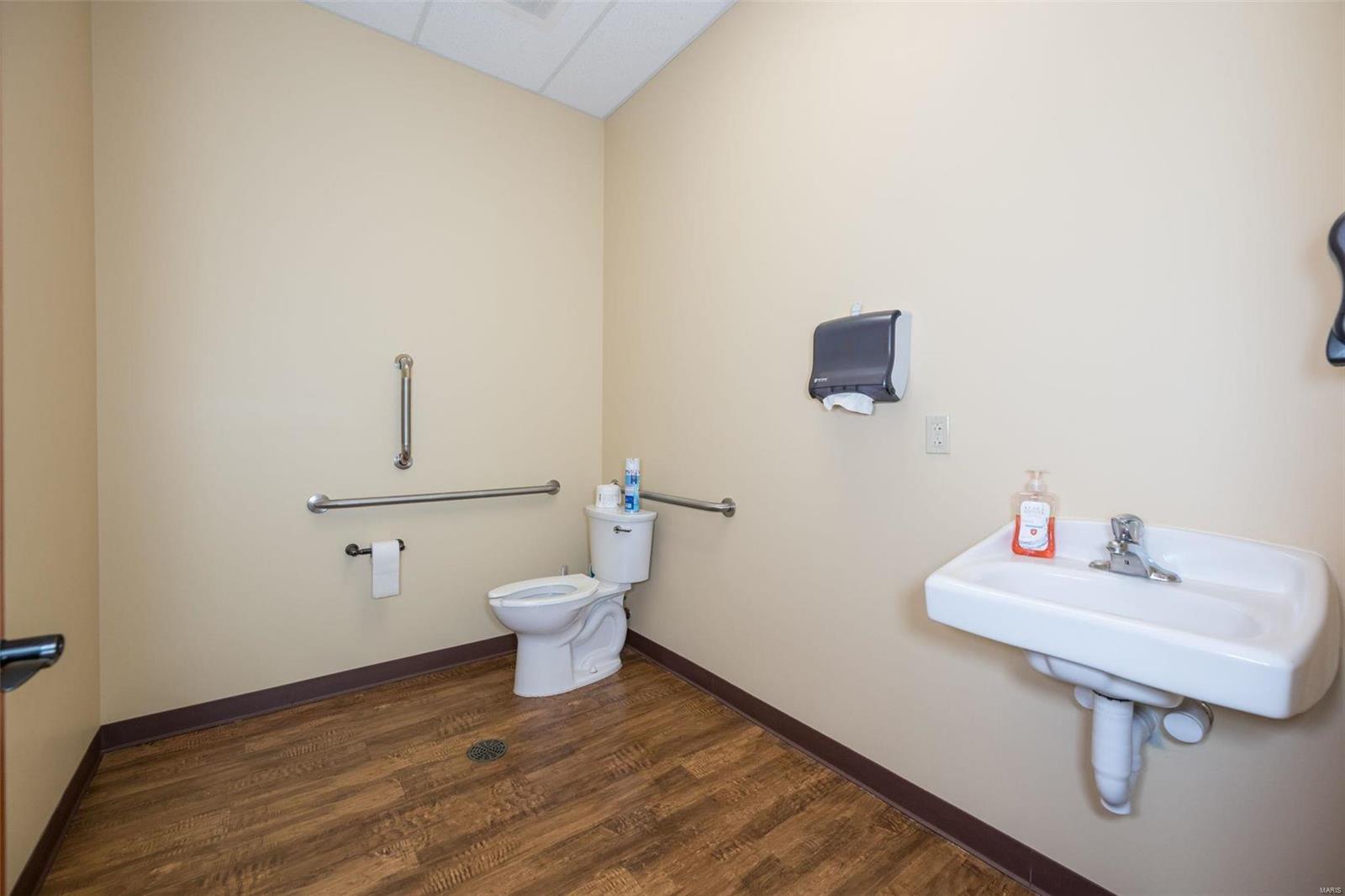 NONE - Commercial Sale