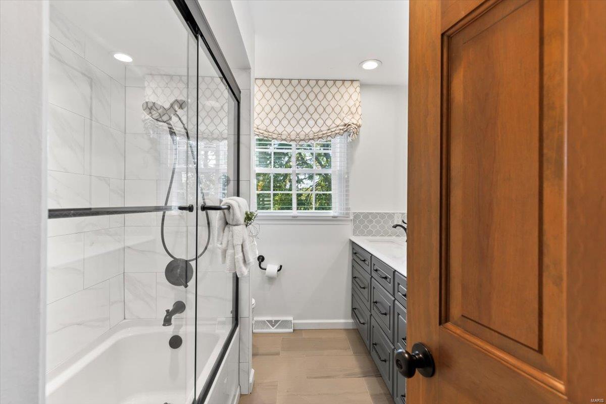 Chesterfield Meadow One - Residential Lease