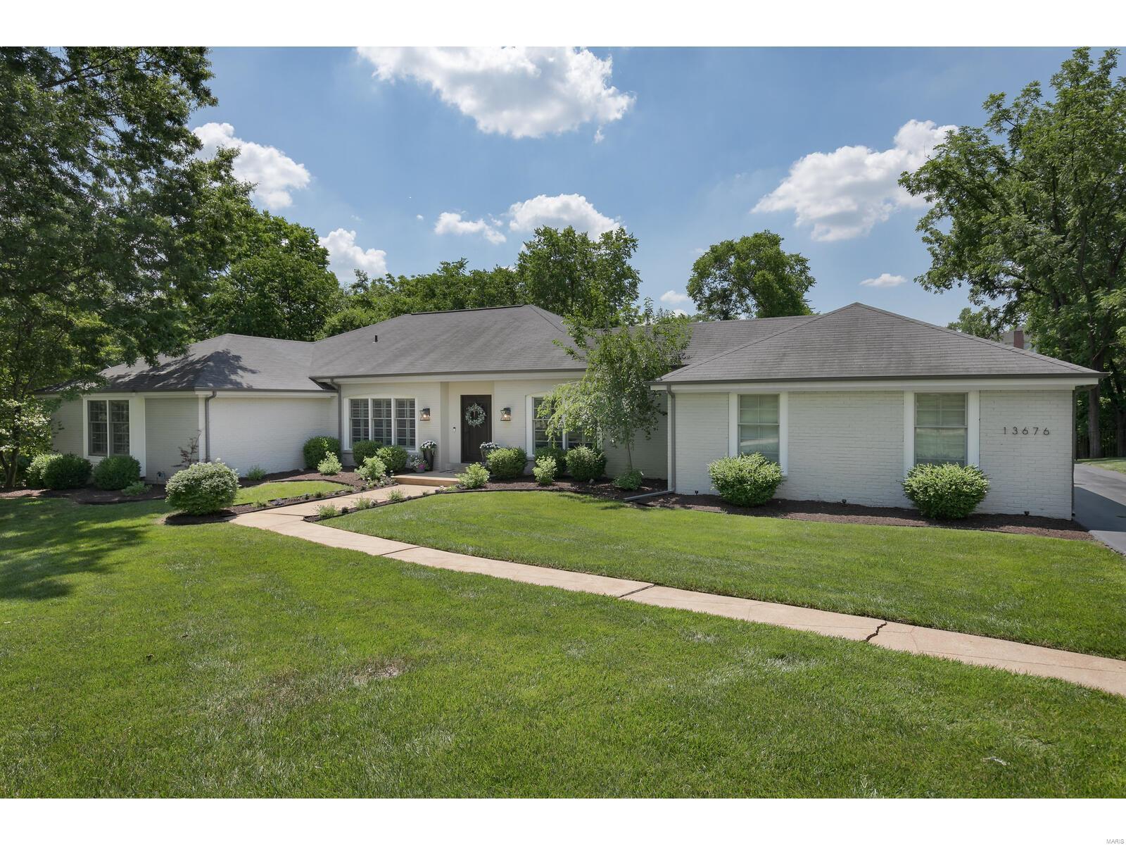 Van Cortland Place - Residential