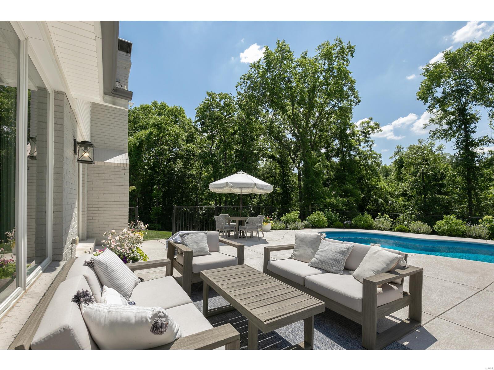 Van Cortland Place - Residential