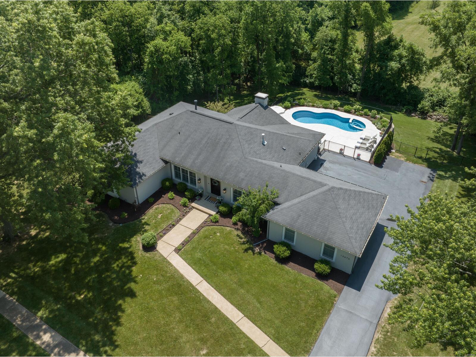 Van Cortland Place - Residential