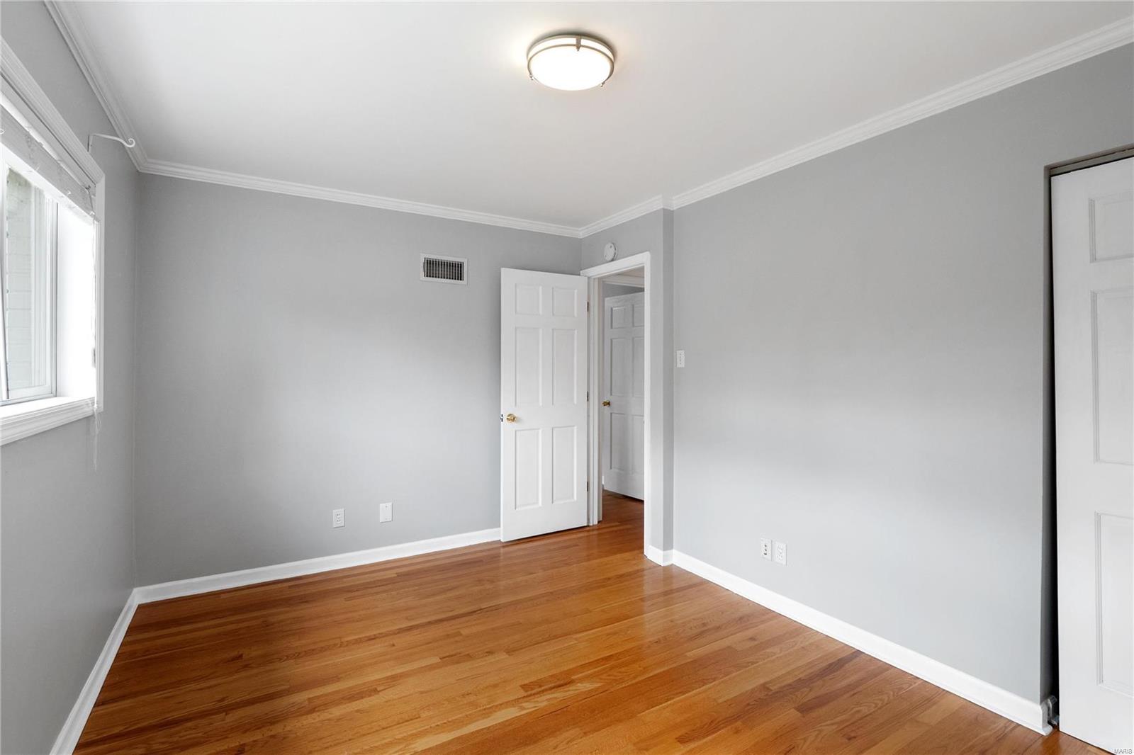 St Louis, Missouri 63130, United States, 4 Bedrooms Bedrooms, ,3 BathroomsBathrooms,Residential,Active,34344