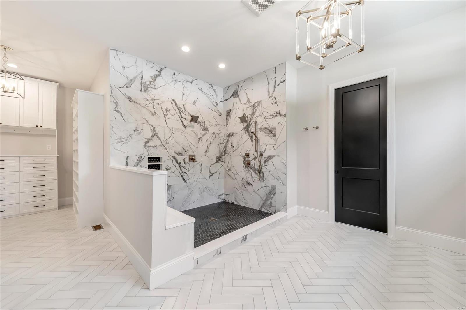 Davana Place - Residential