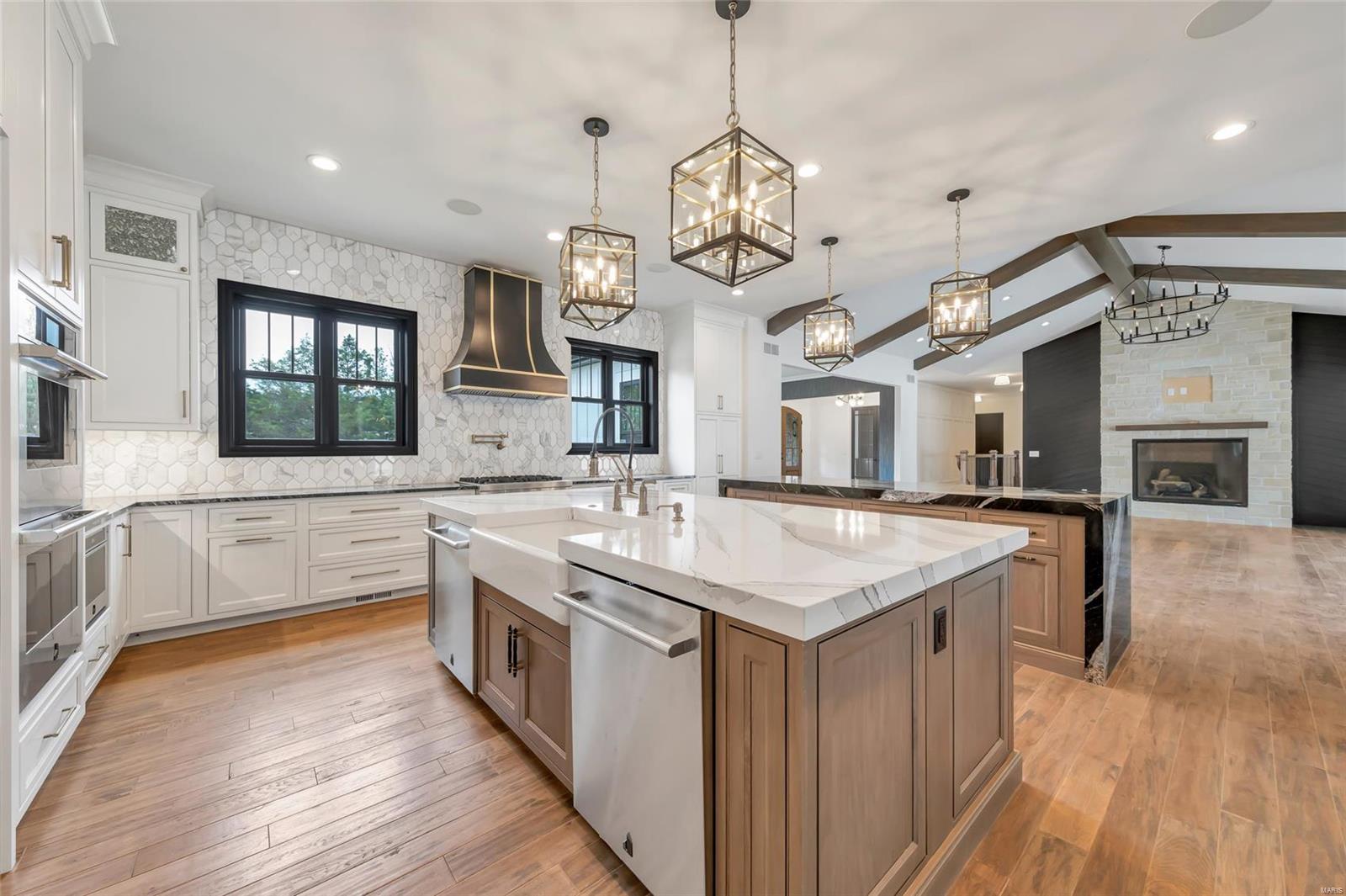 Davana Place - Residential