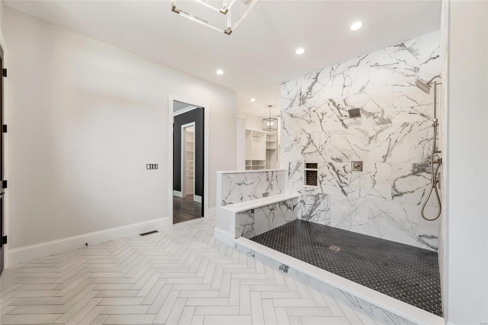 Davana Place - Residential