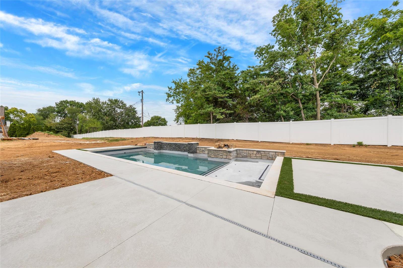 Davana Place - Residential