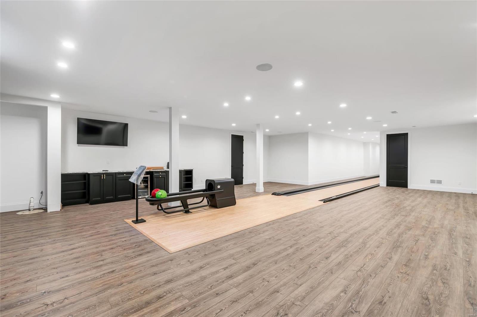 Davana Place - Residential