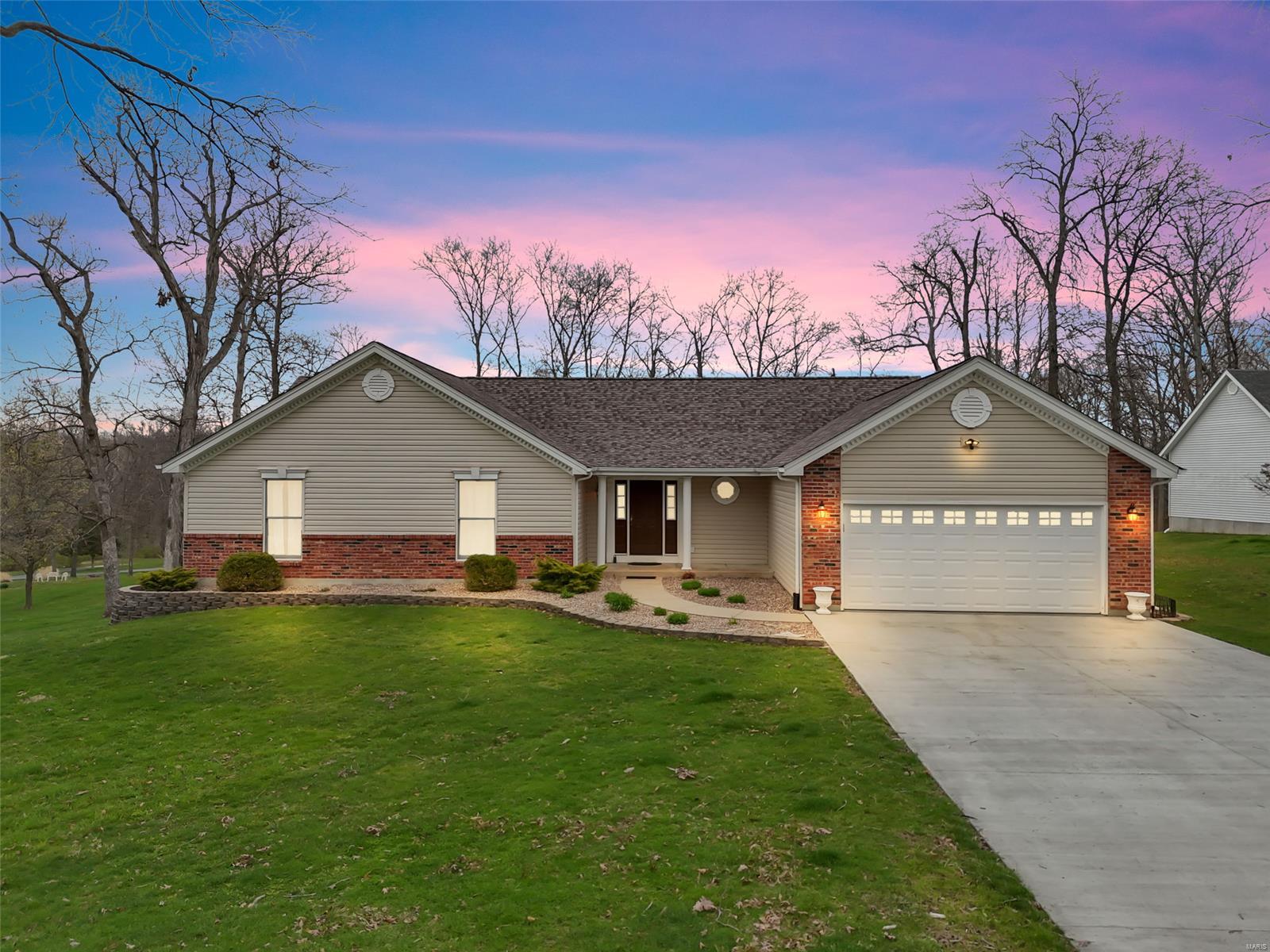 11 Isaac Drive