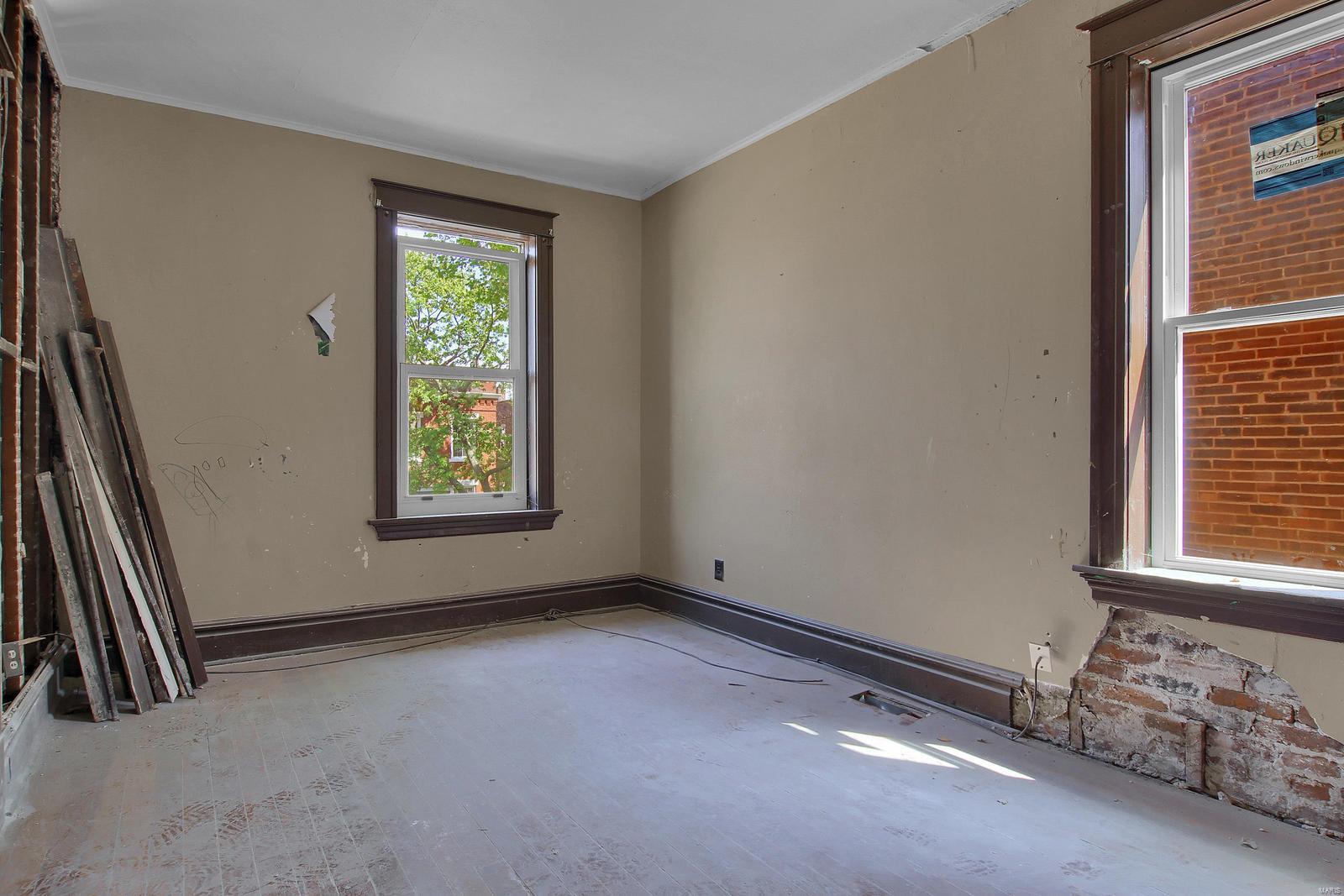 St Louis Commons Add - Residential