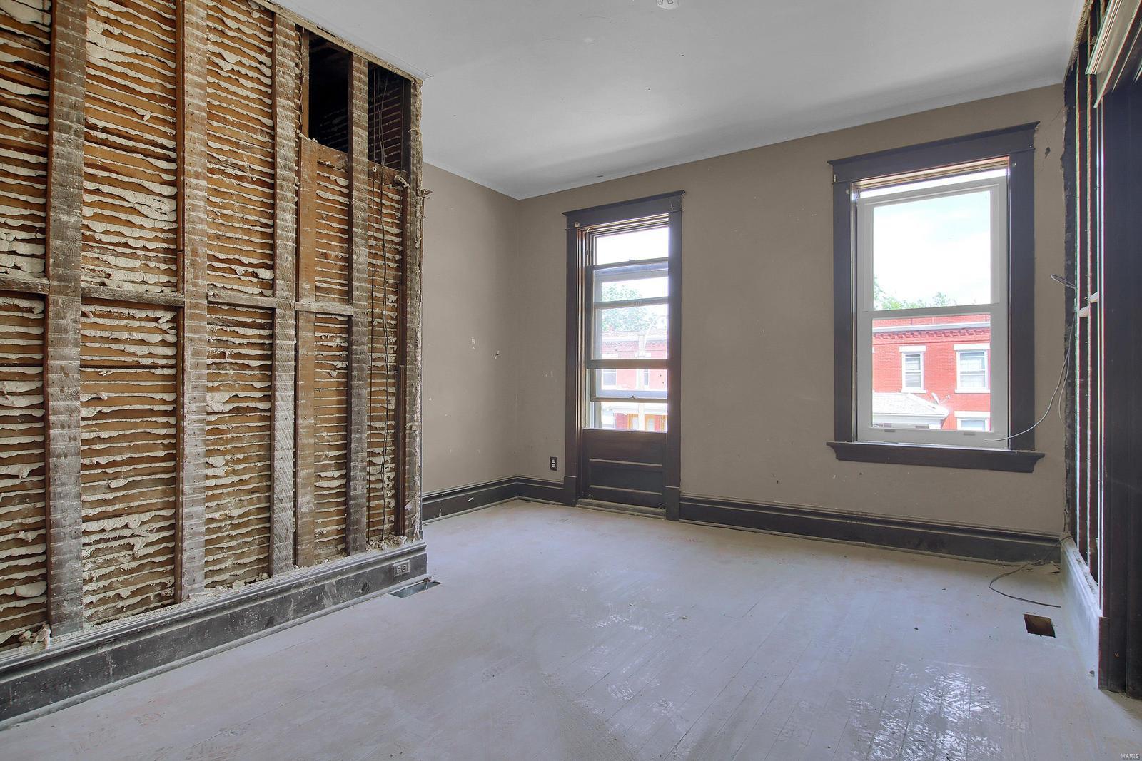 St Louis Commons Add - Residential