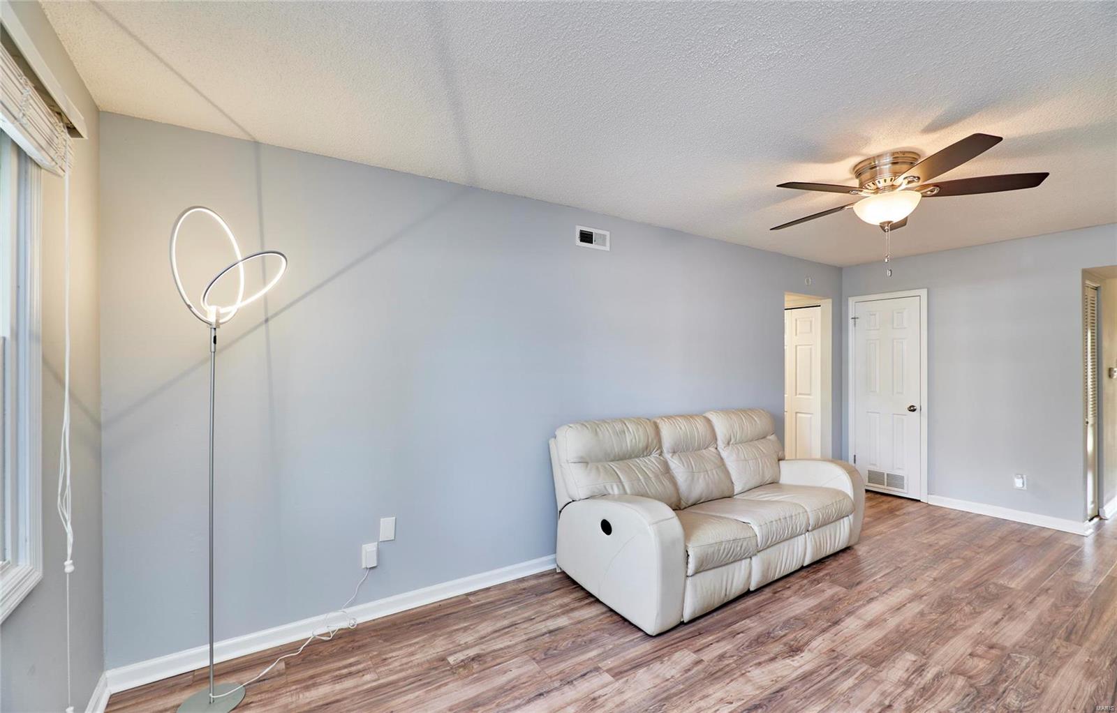 Brentwood Forest Condo Ph Two - Residential