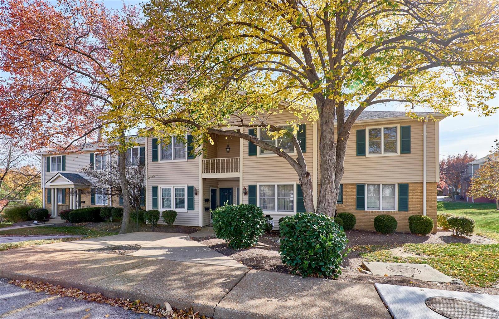 Brentwood Forest Condo Ph Two - Residential