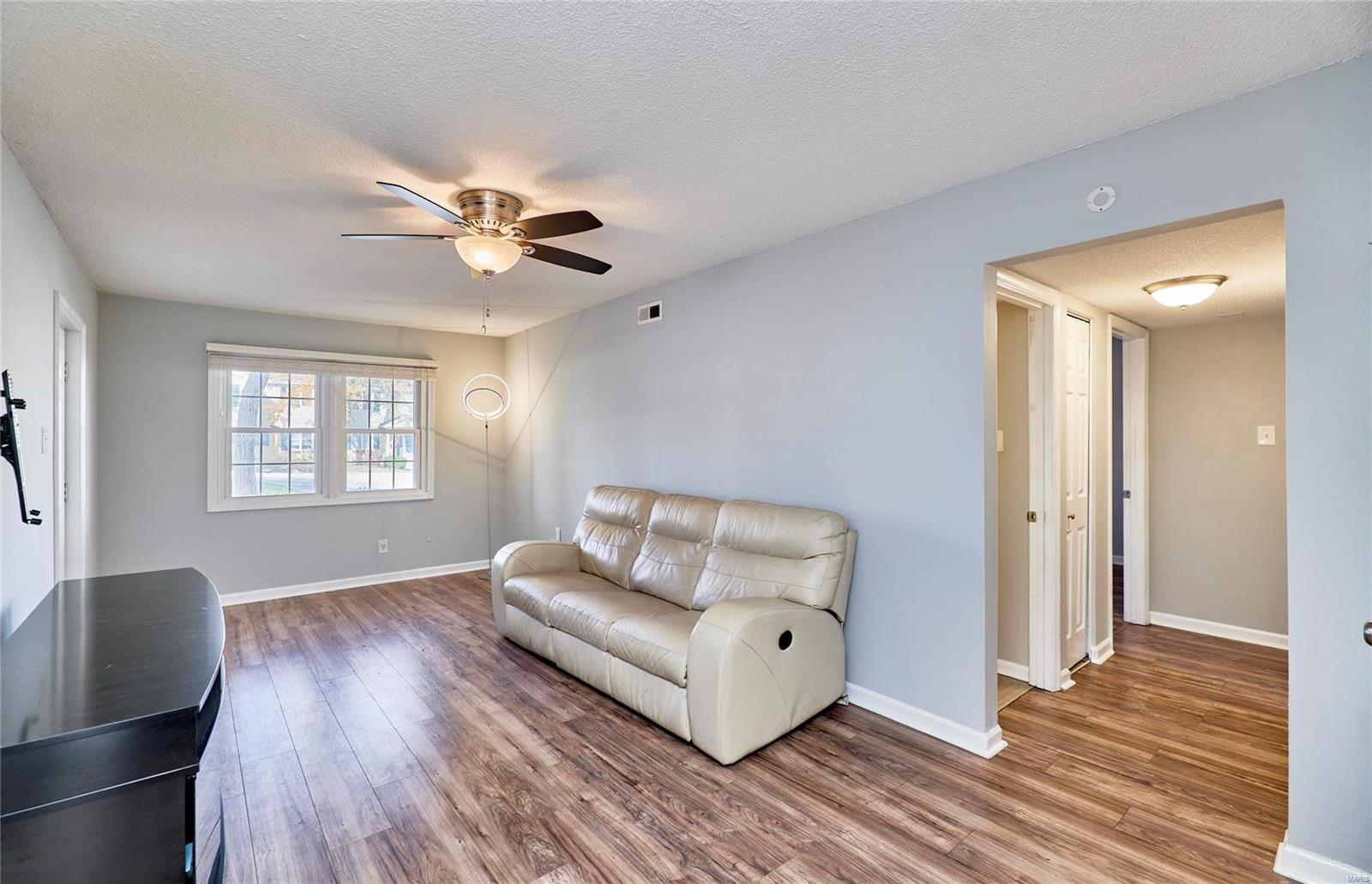 Brentwood Forest Condo Ph Two - Residential