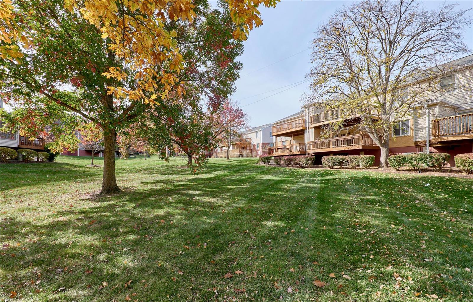 Brentwood Forest Condo Ph Two - Residential