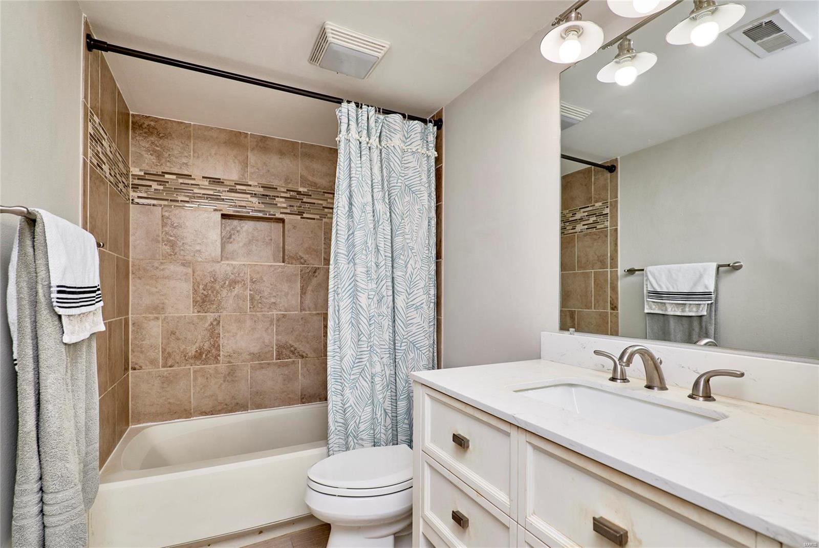 Brentwood Forest Condo Ph Two - Residential