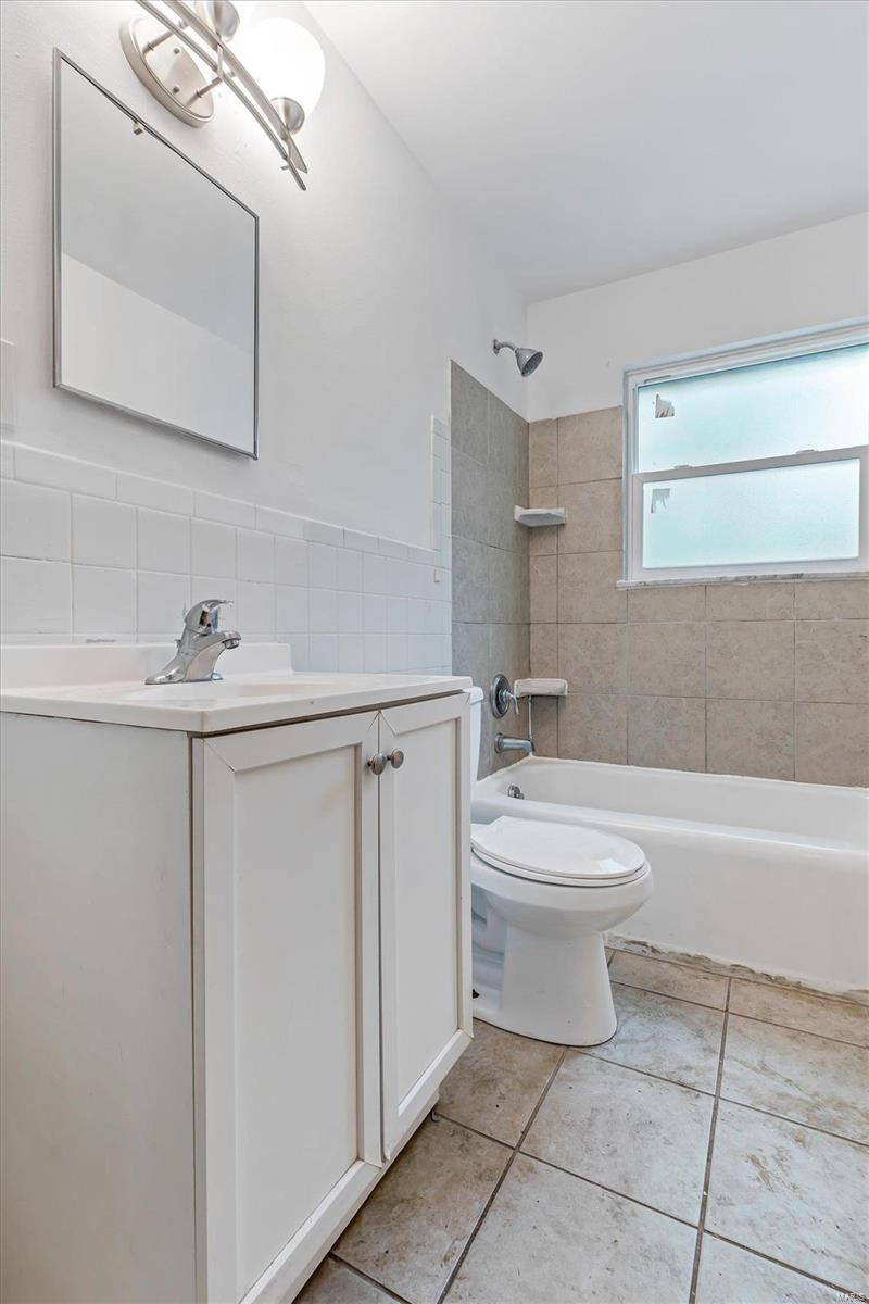 none - Residential Income