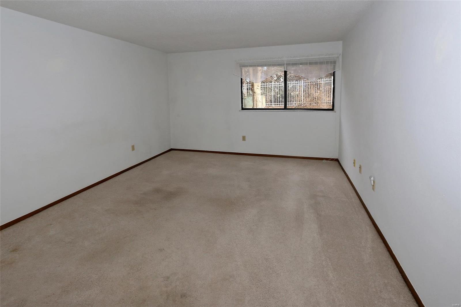 Heritage Garden Condos - Residential