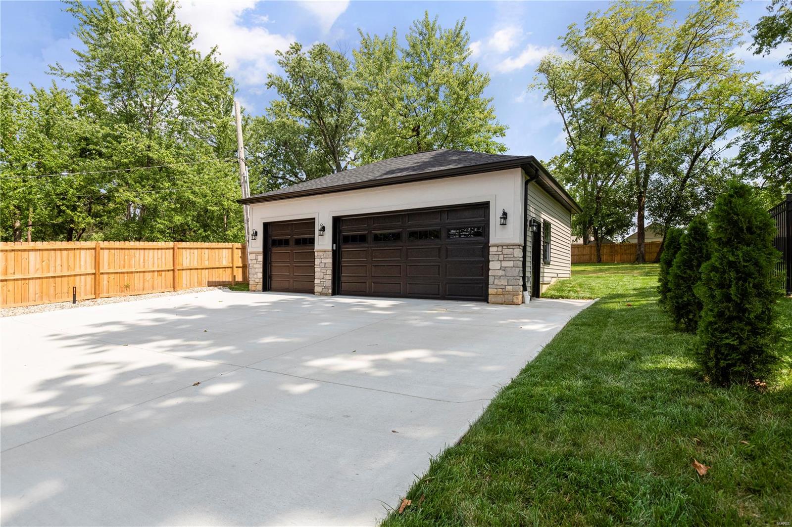 Geyer Terrace - Residential