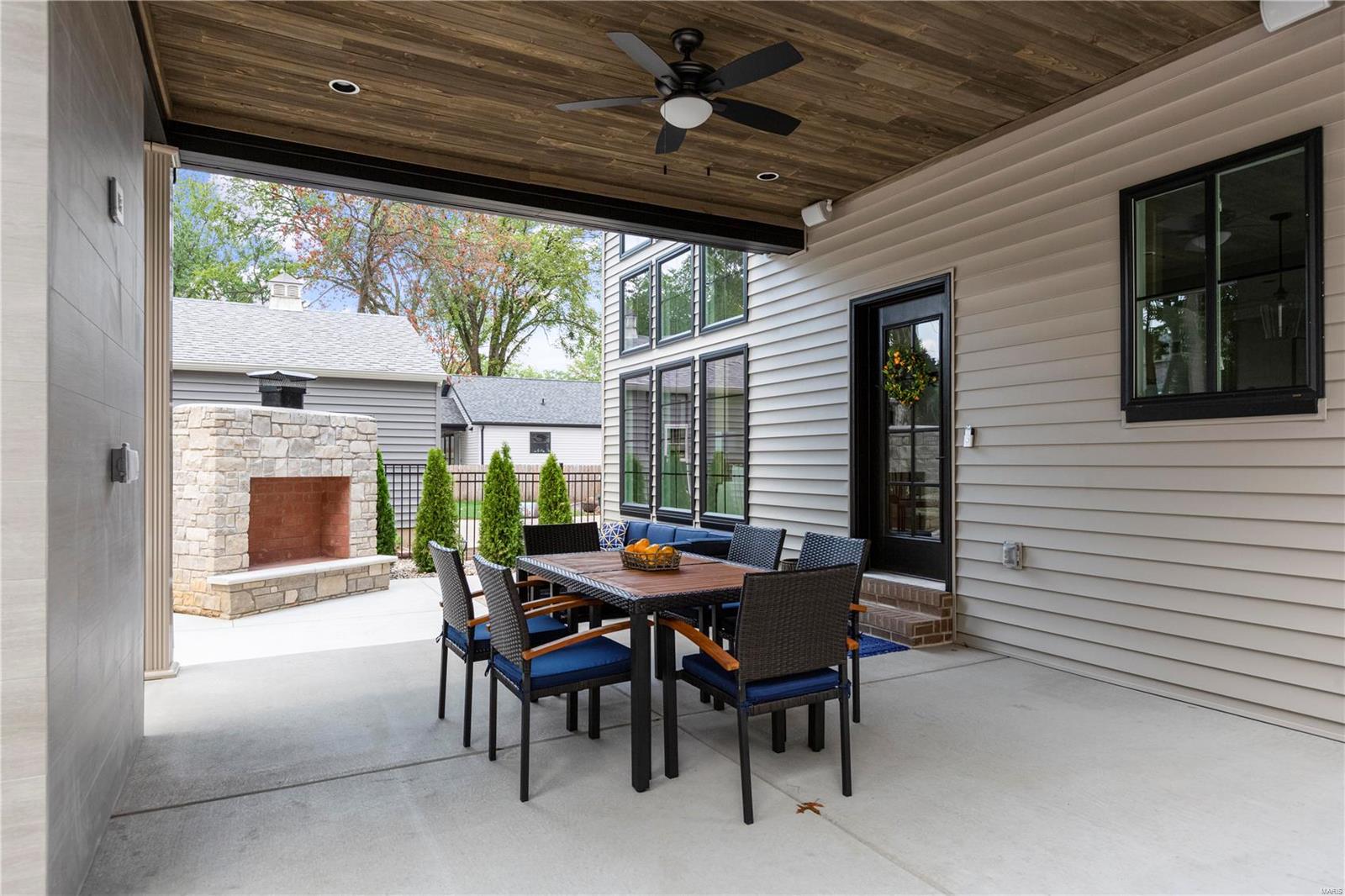 Geyer Terrace - Residential