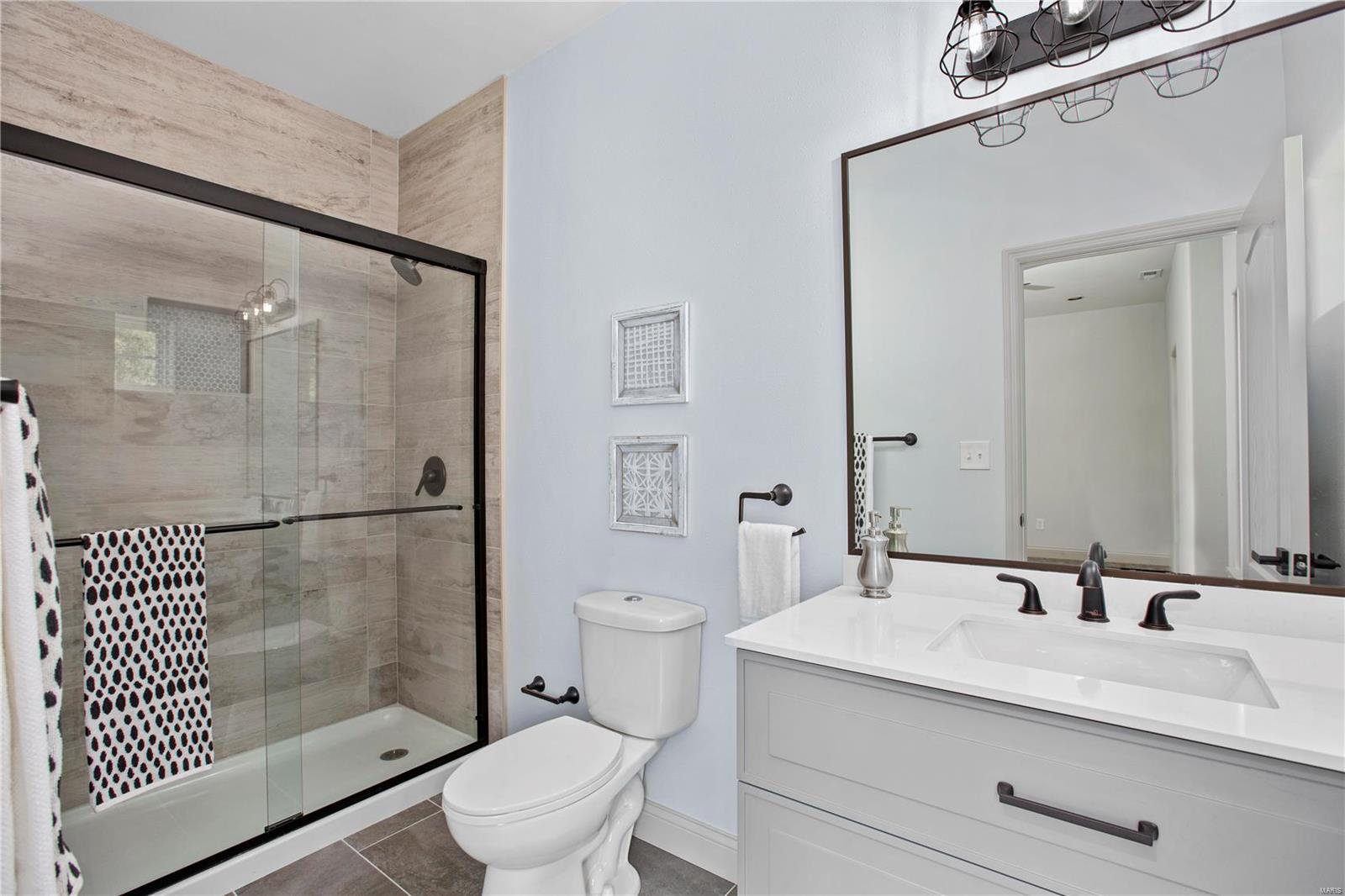 Geyer Terrace - Residential