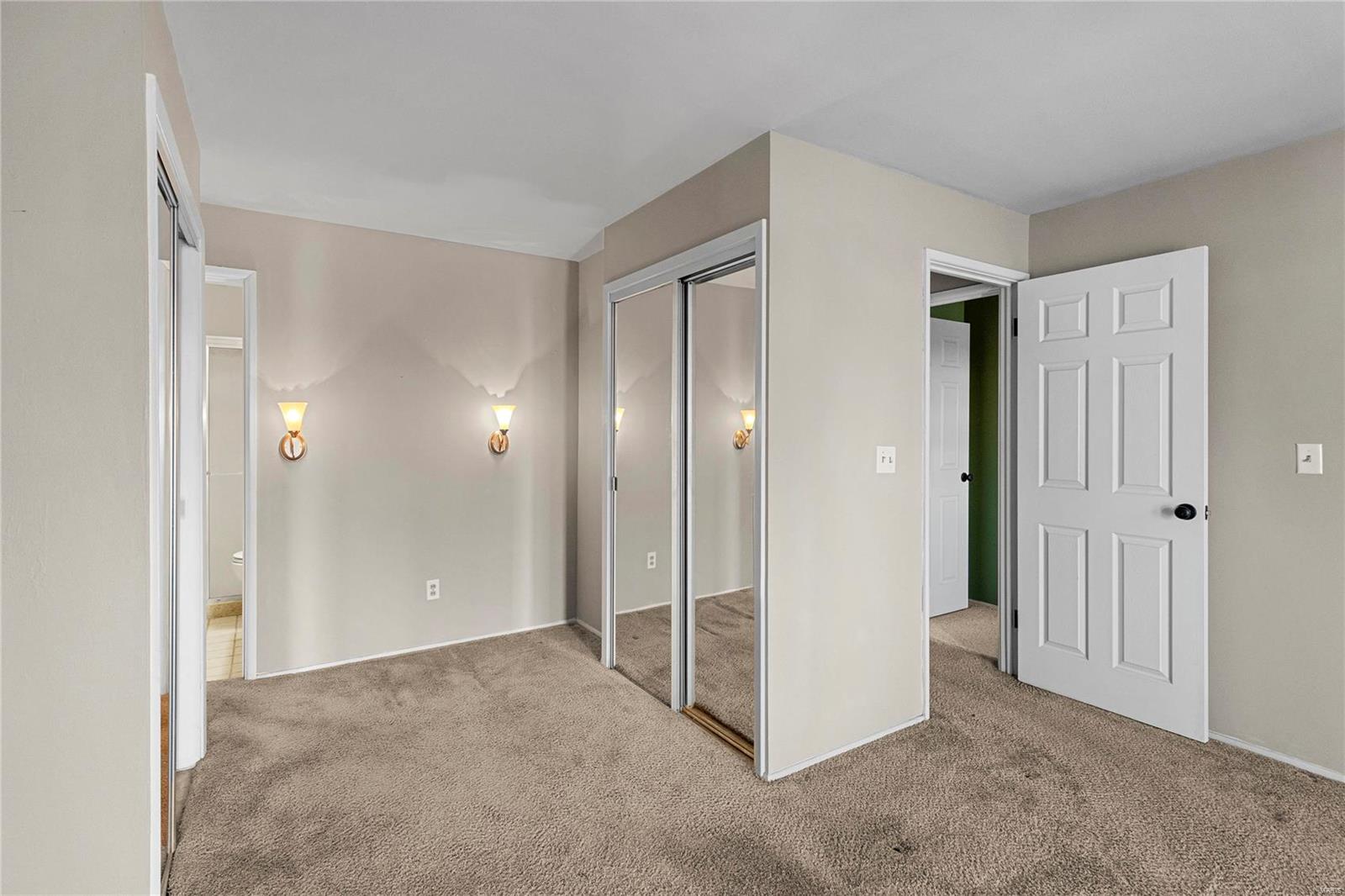 St Louis, Missouri 63126, United States, 4 Bedrooms Bedrooms, ,2 BathroomsBathrooms,Residential,Pending,17813