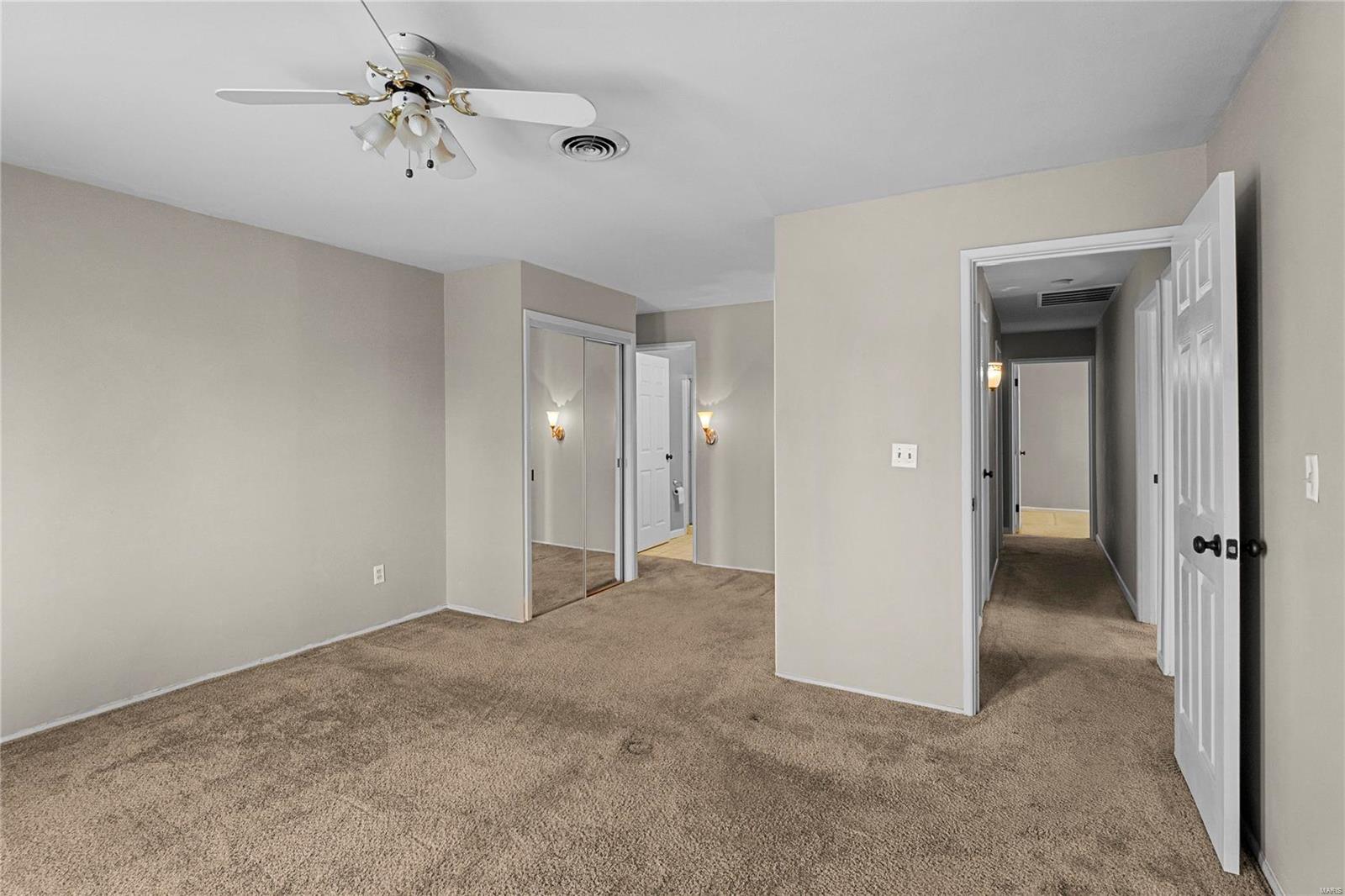 St Louis, Missouri 63126, United States, 4 Bedrooms Bedrooms, ,2 BathroomsBathrooms,Residential,Pending,17813