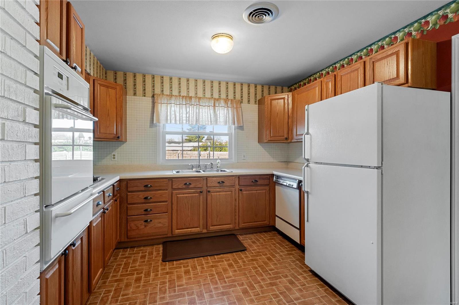 St Louis, Missouri 63126, United States, 4 Bedrooms Bedrooms, ,2 BathroomsBathrooms,Residential,Pending,17813