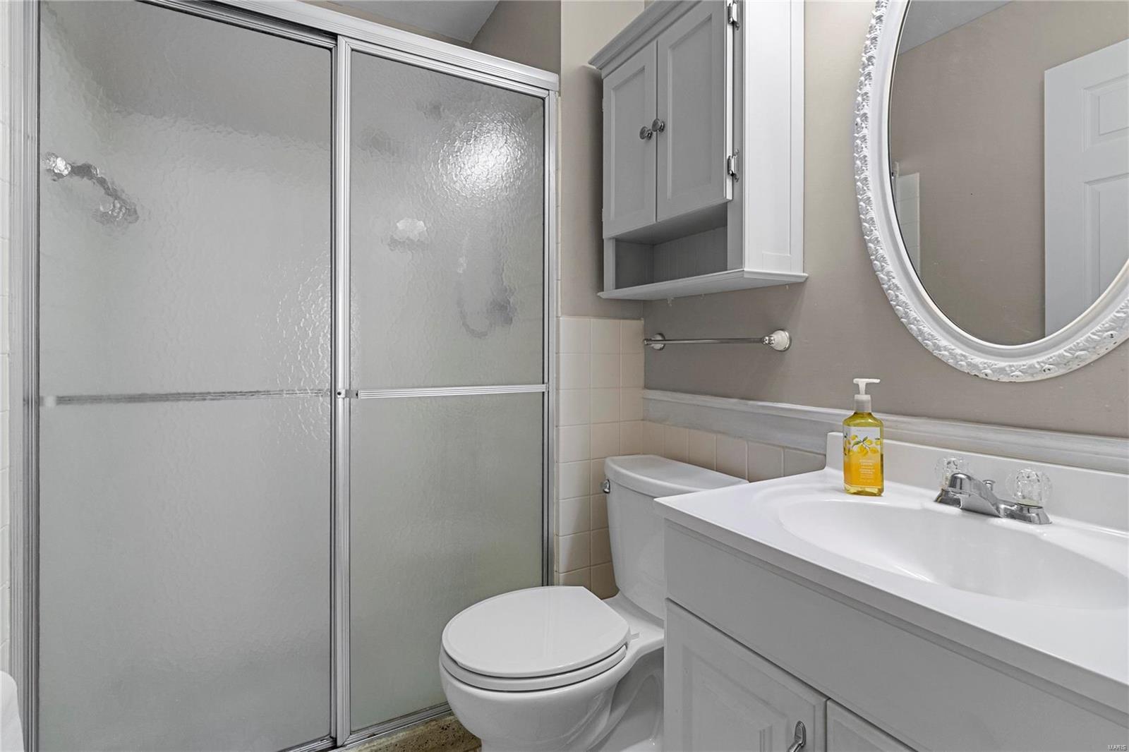 St Louis, Missouri 63126, United States, 4 Bedrooms Bedrooms, ,2 BathroomsBathrooms,Residential,Pending,17813