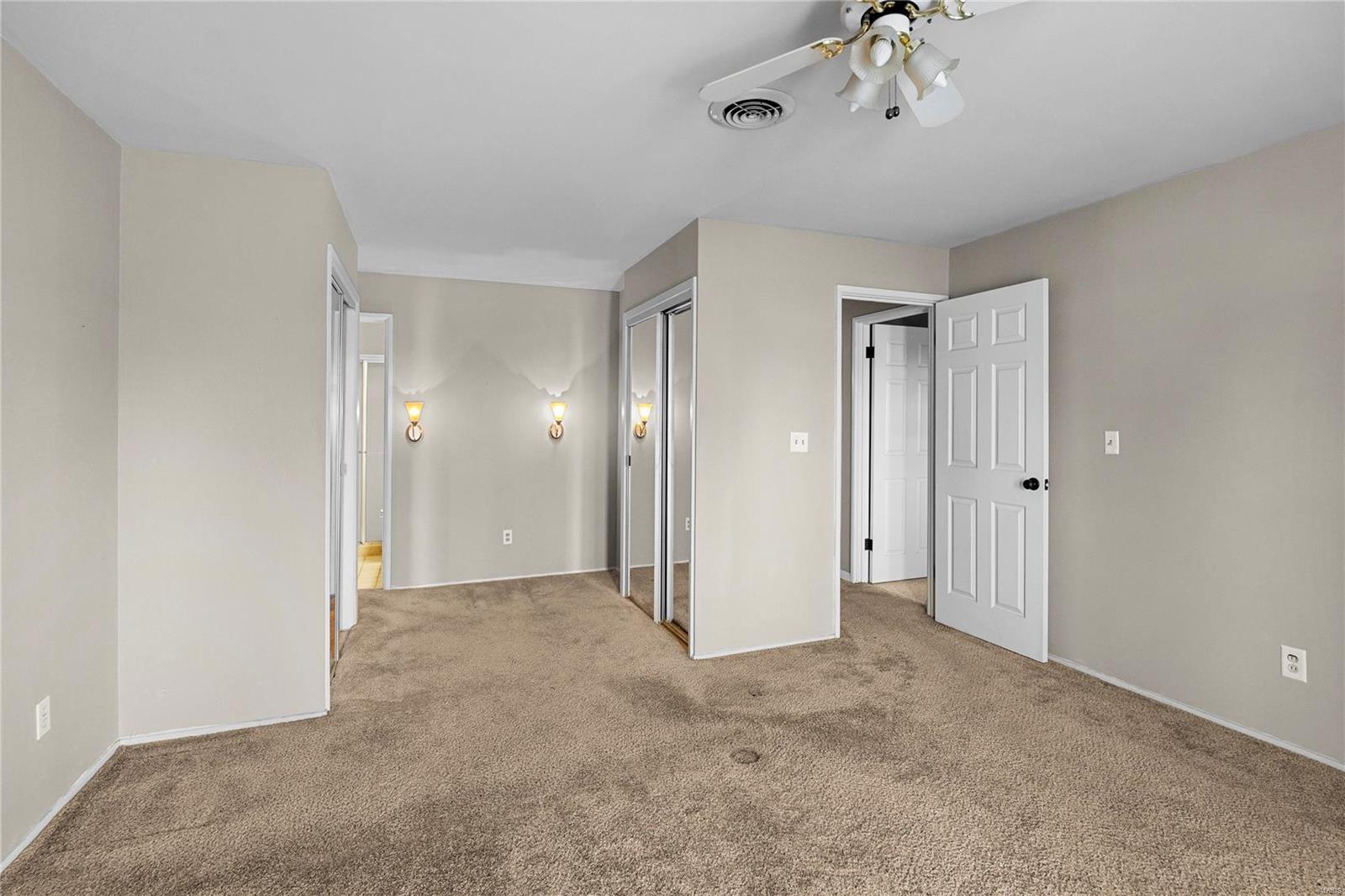 St Louis, Missouri 63126, United States, 4 Bedrooms Bedrooms, ,2 BathroomsBathrooms,Residential,Pending,17813