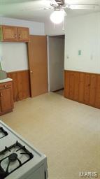 Crown Point Manor - Residential