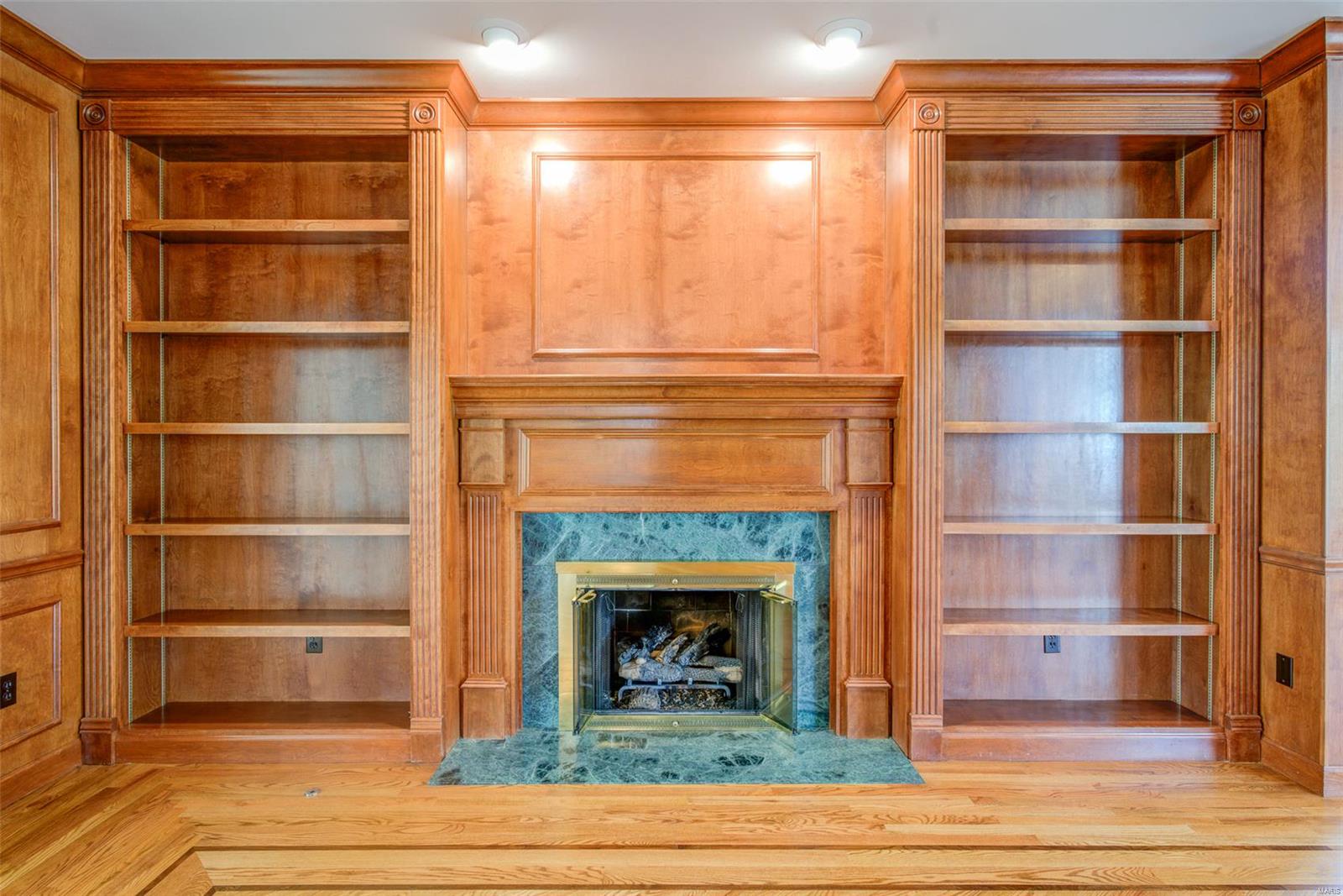 Winding Woods - Residential