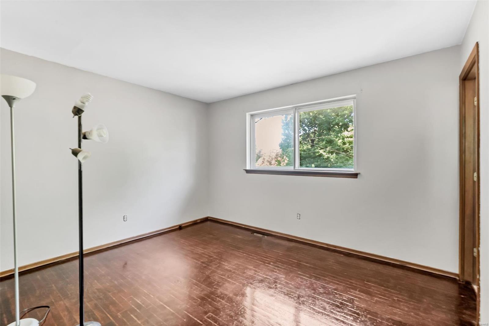 Ville Maria Eight - Residential