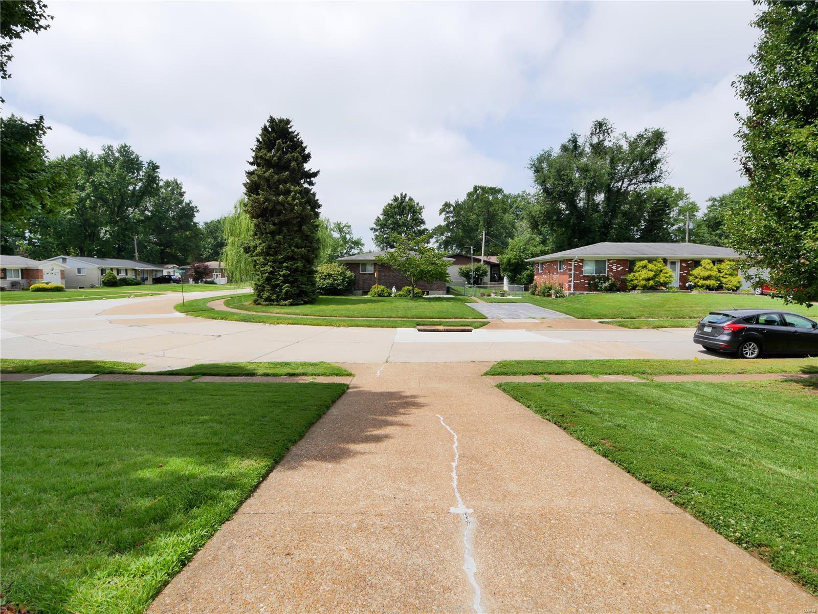 Lindsay Lane Estates - Residential