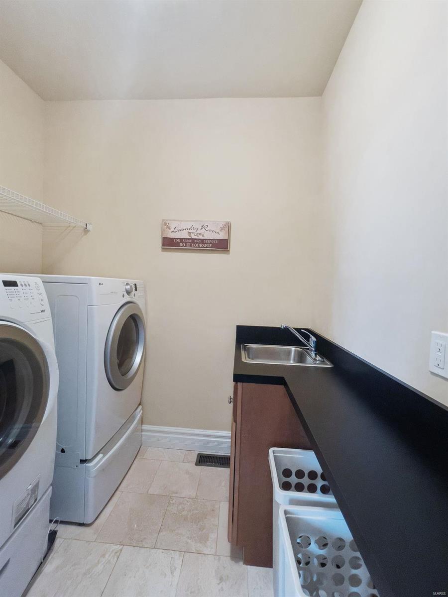 639 East Jefferson Consolidation - Residential