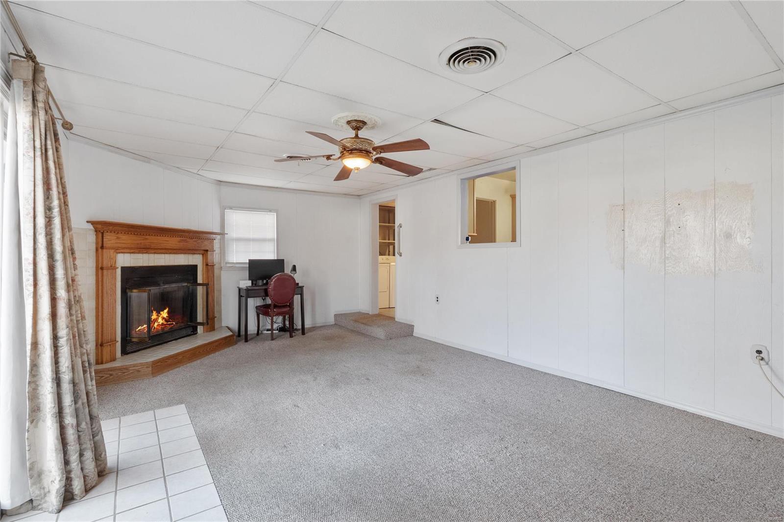 Caseyville, Illinois 62232, United States, 3 Bedrooms Bedrooms, ,1 BathroomBathrooms,Residential,Pending,27097