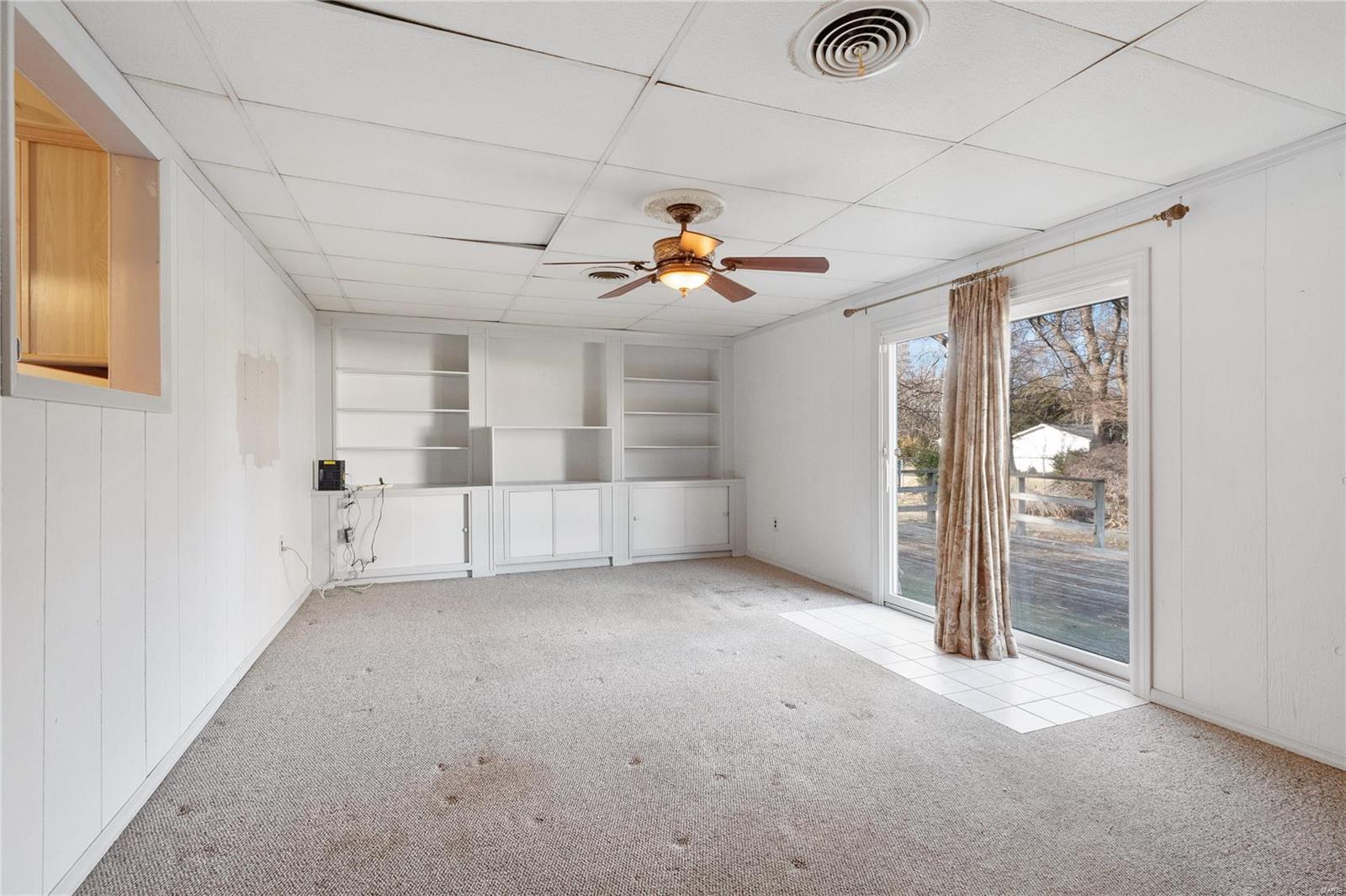 Caseyville, Illinois 62232, United States, 3 Bedrooms Bedrooms, ,1 BathroomBathrooms,Residential,Pending,27097