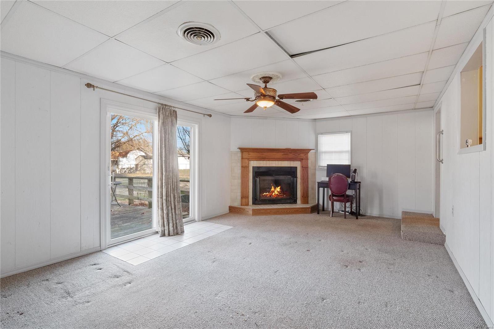 Caseyville, Illinois 62232, United States, 3 Bedrooms Bedrooms, ,1 BathroomBathrooms,Residential,Pending,27097