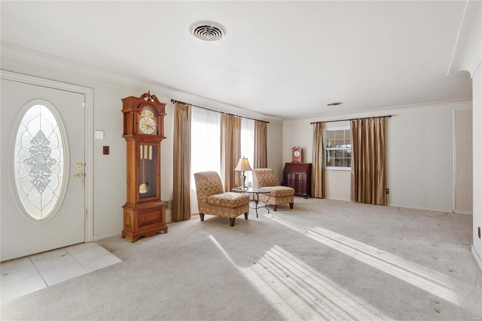 Caseyville, Illinois 62232, United States, 3 Bedrooms Bedrooms, ,1 BathroomBathrooms,Residential,Pending,27097