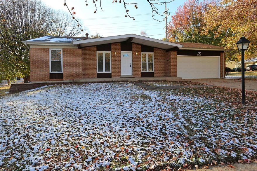 Move right in! Spacious open floor plan has been rehabbed and is ready for you to move in and start enjoying!  Virtually all hardwood flooring throughout. Floor plan is flexible and can be family room or formal dining to meet your needs. Eat in kitchen with plentiful cabinets refrigerator stay.  Sliding glass doors lead to patio and fenced level yard. Living area in lower level clean and ready for your additional finishing touches. Furnace and a/c replaced.  Great location easy highway access.