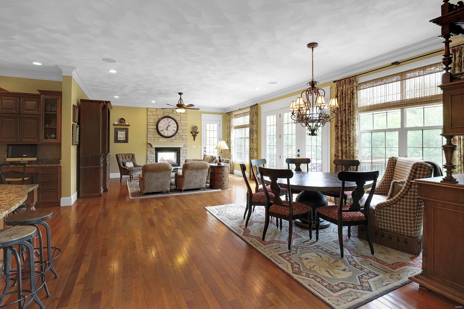 Westchester Manor - Residential