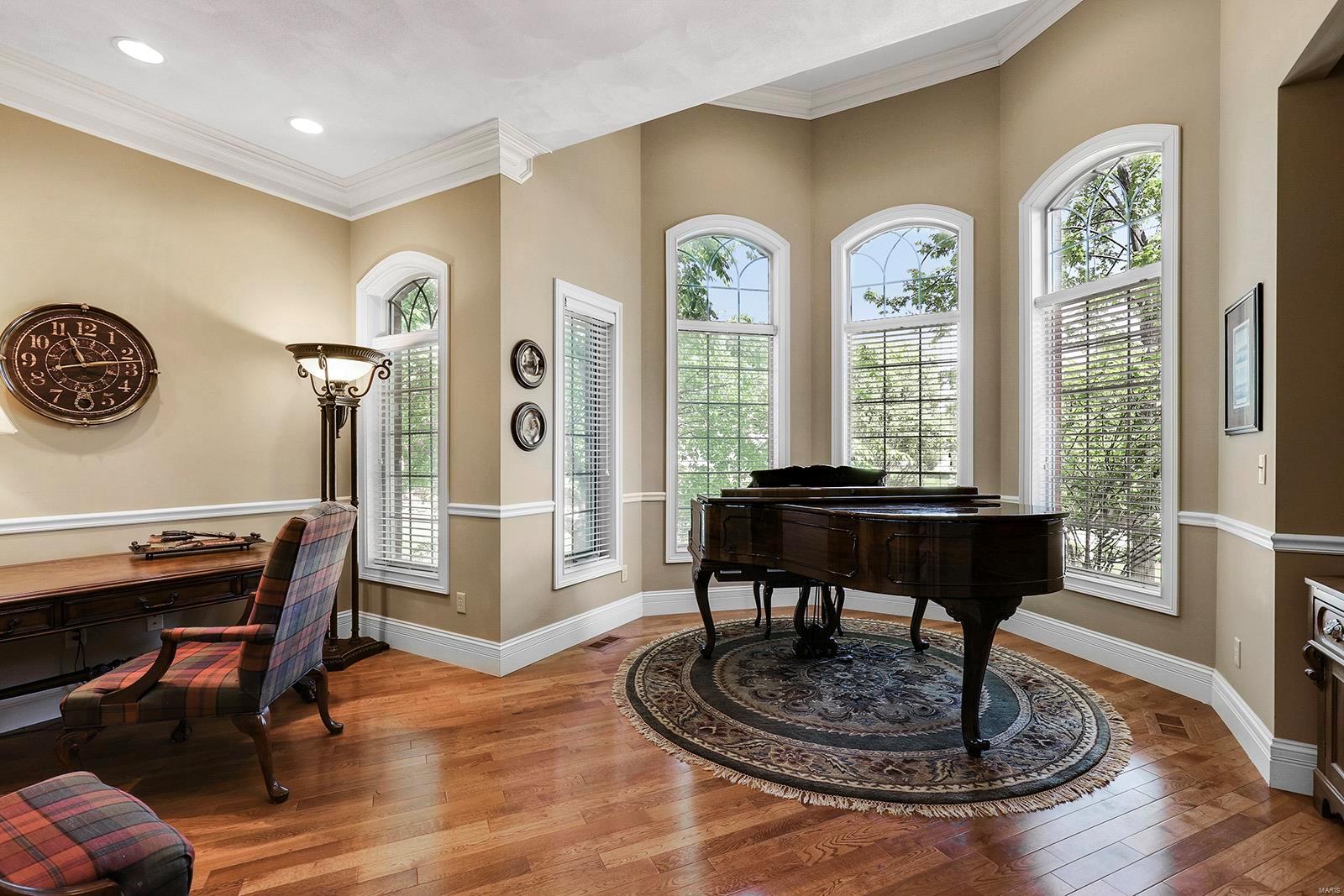 Westchester Manor - Residential