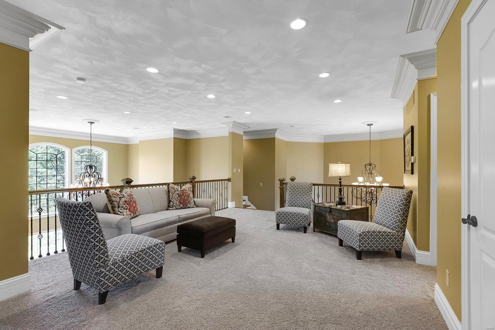 Westchester Manor - Residential