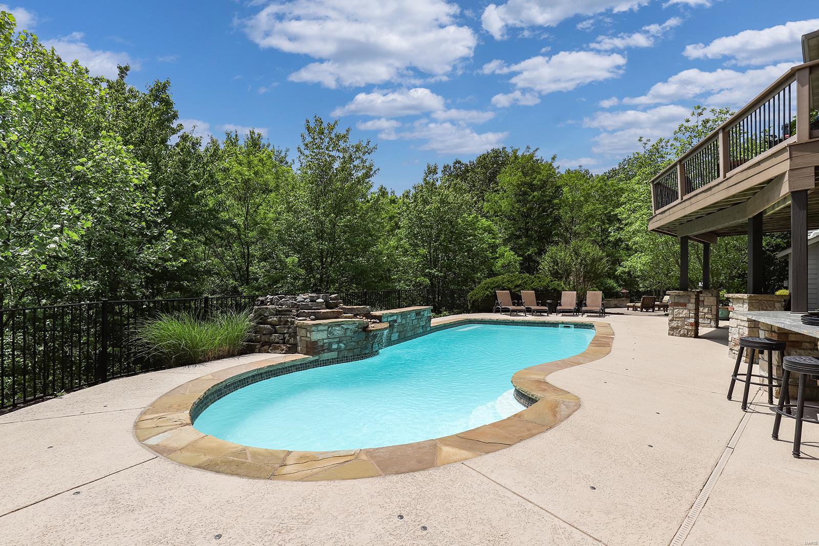 Westchester Manor - Residential