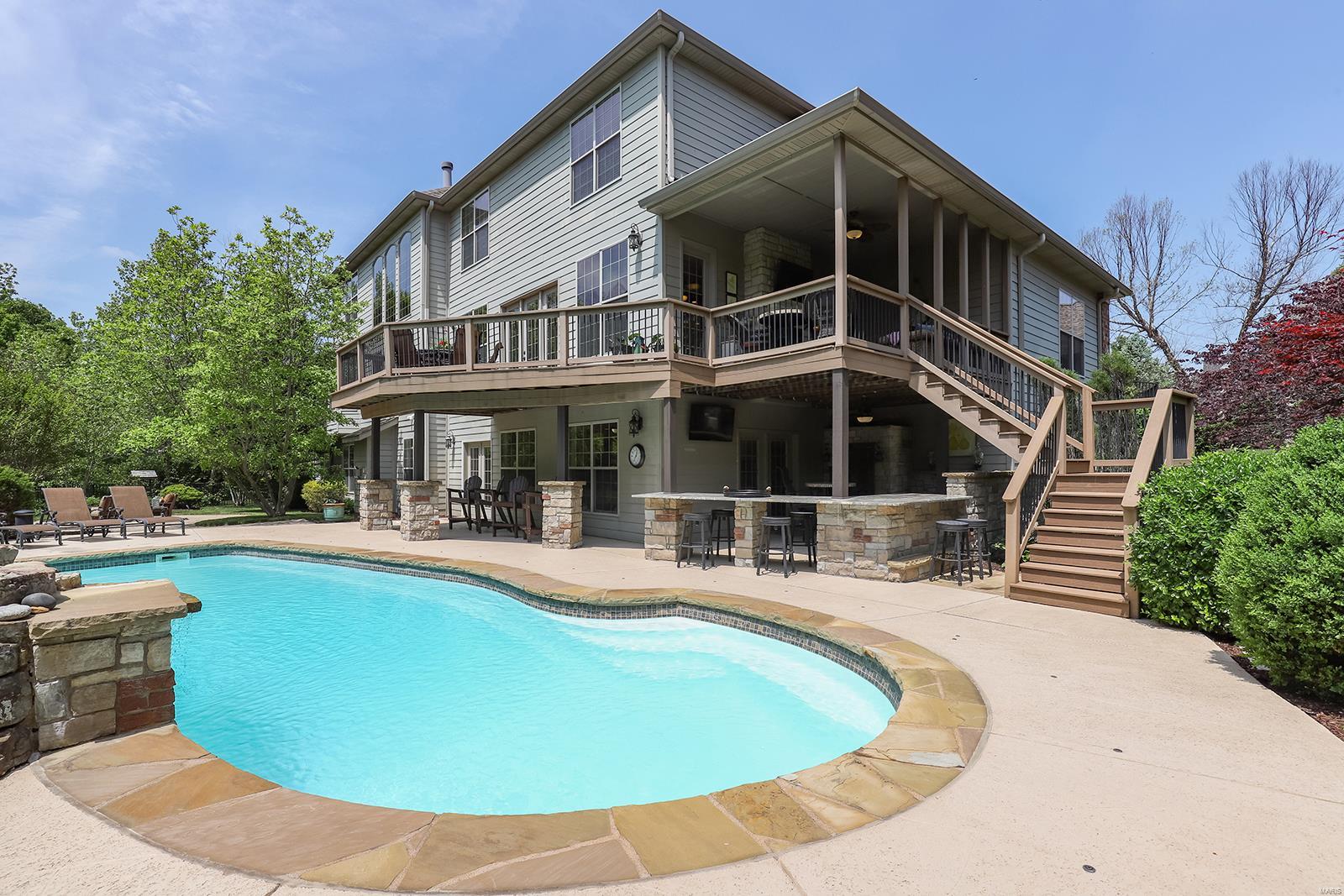 Westchester Manor - Residential