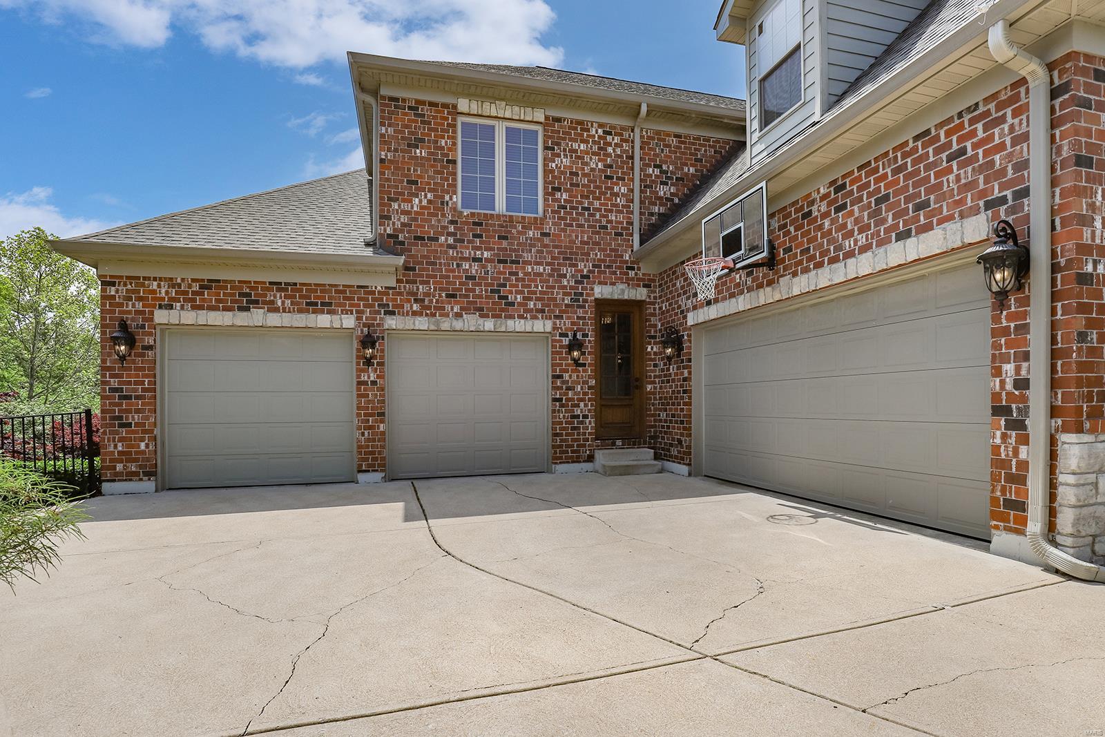 Westchester Manor - Residential