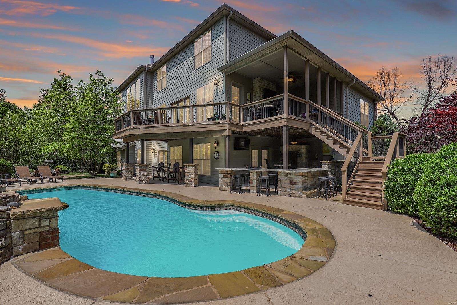 Westchester Manor - Residential