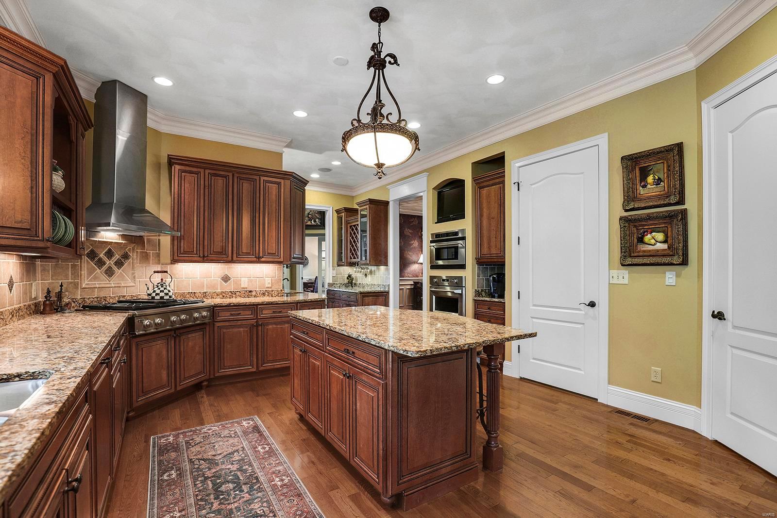 Westchester Manor - Residential