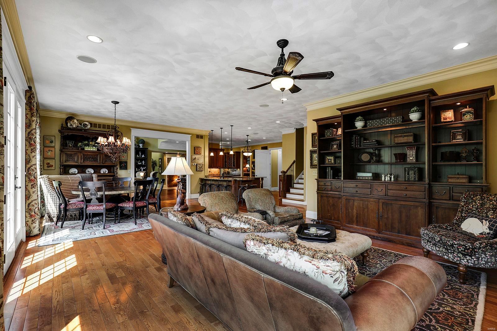 Westchester Manor - Residential